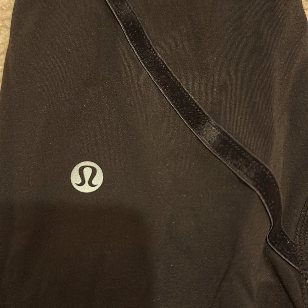 Lululemon Leggings With Sheer Floral And Velvet Panels - Picture 3 of 8